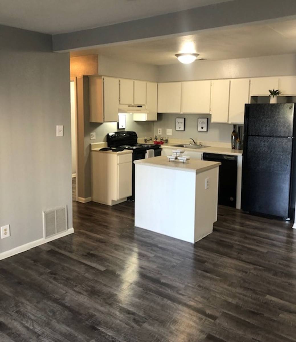Apartment for rent at 1230 N Lbj, San Marcos, TX 78666