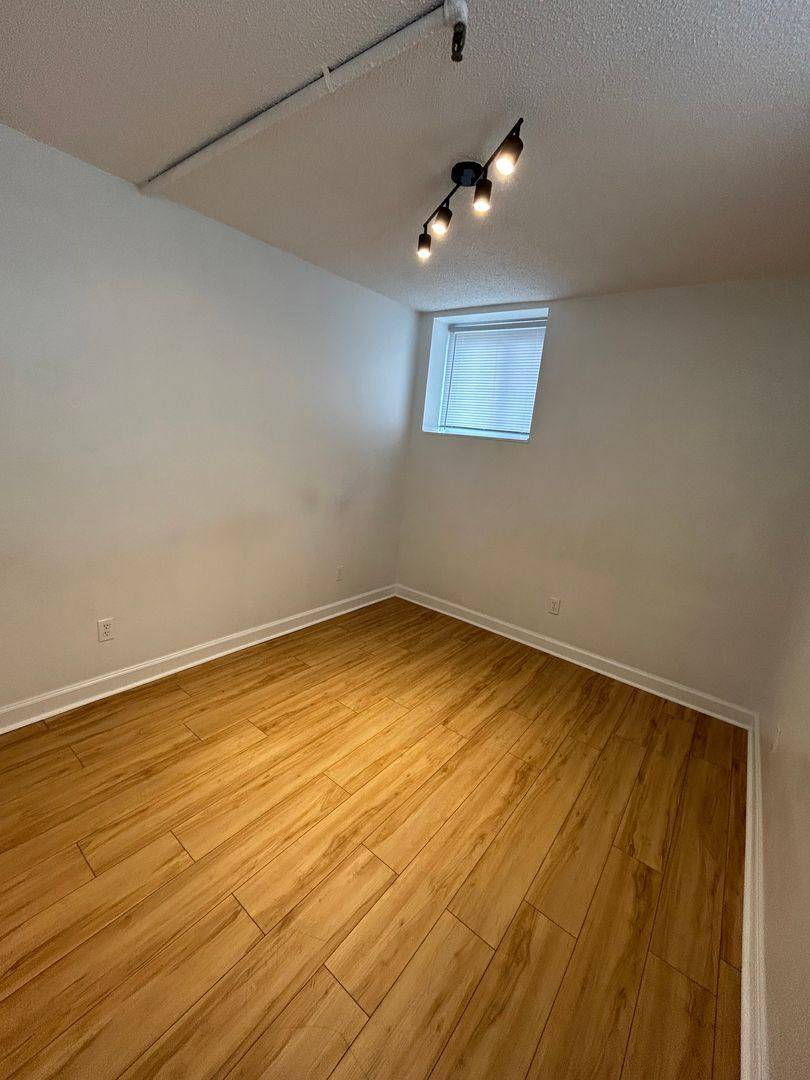 Apartment for rent at 225 Jackson Ave, Lawrenceburg, TN 38464