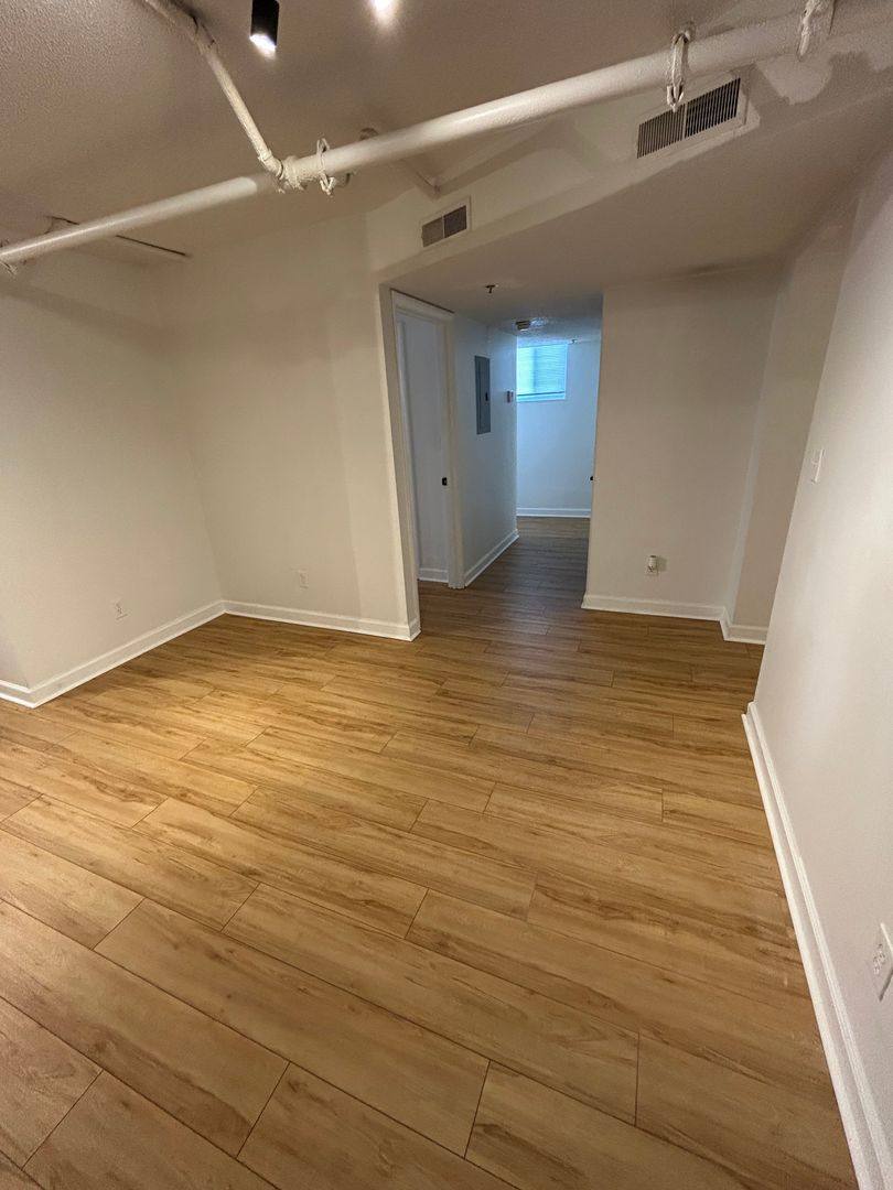 Apartment for rent at 225 Jackson Ave, Lawrenceburg, TN 38464