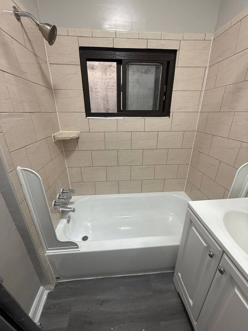 Apartment for rent at 1014 Columbia Rd NW, Washington, DC 20001