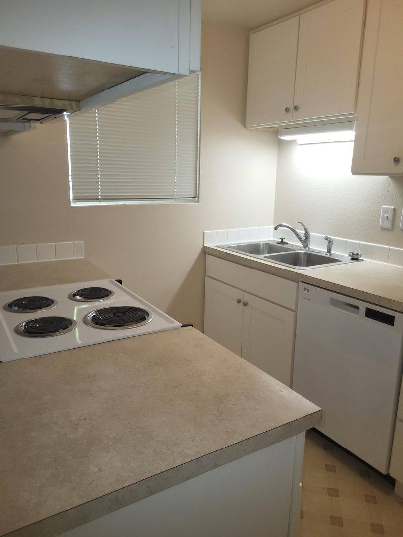 Apartment for rent at 8309 Cirque Dr W, University Place, WA 98467