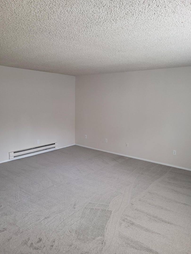 Apartment for rent at 8309 Cirque Dr W, University Place, WA 98467