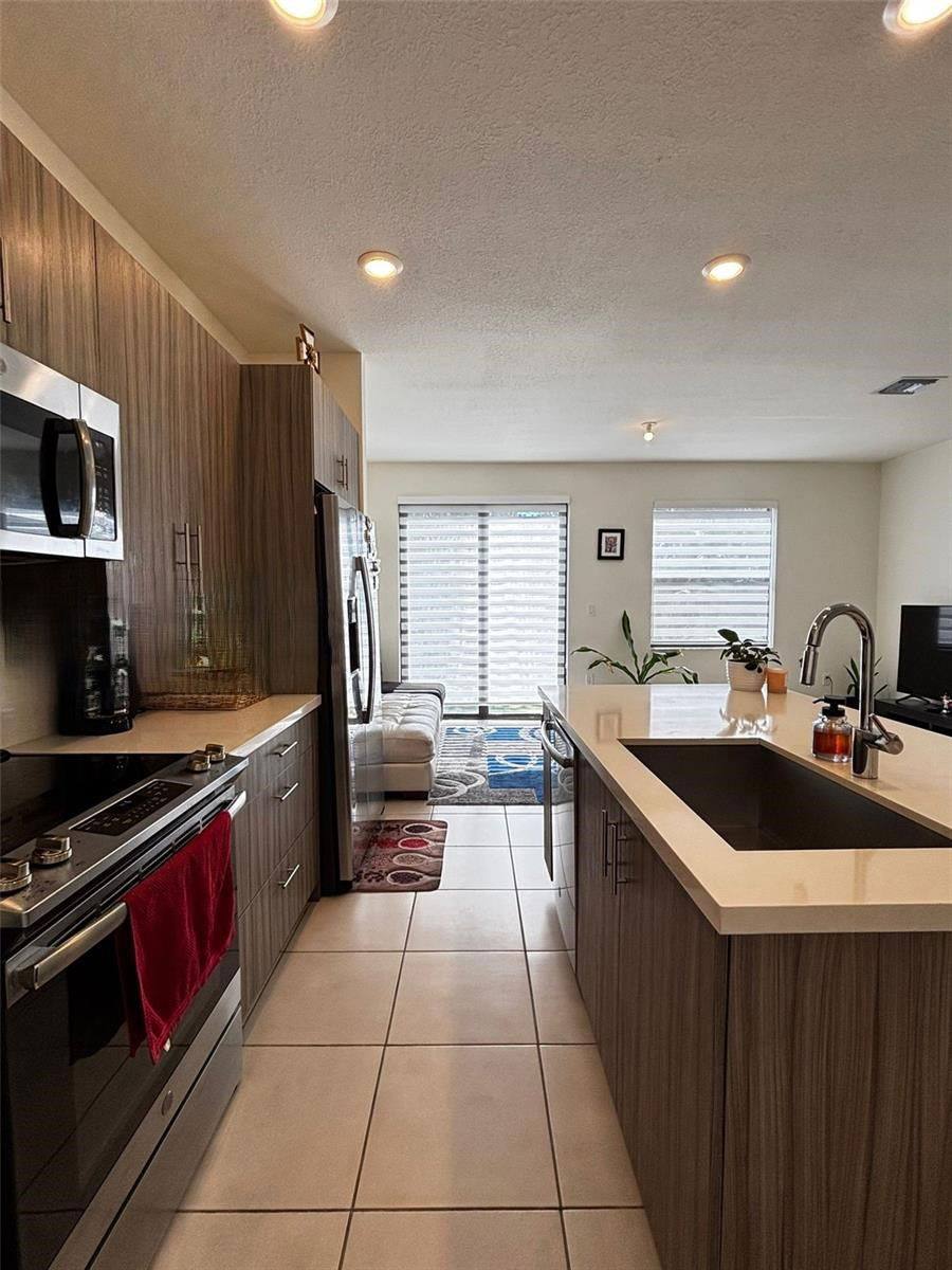 Townhouse for rent at 15860 NW 91st Court, Hialeah, FL 33018