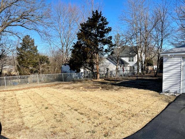 House for rent at 7409 Murdoch Ave, Saint Louis, MO 63119