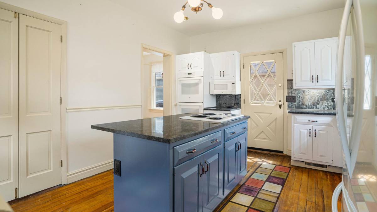 House for rent at 509 Jefferson St, Madison, IN 47250