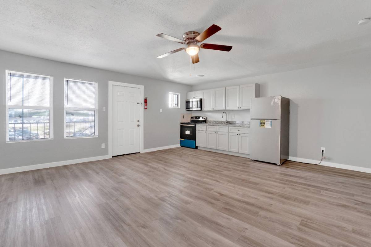 Apartment for rent at 6705 Fairway Dr #1, Houston, TX 77087