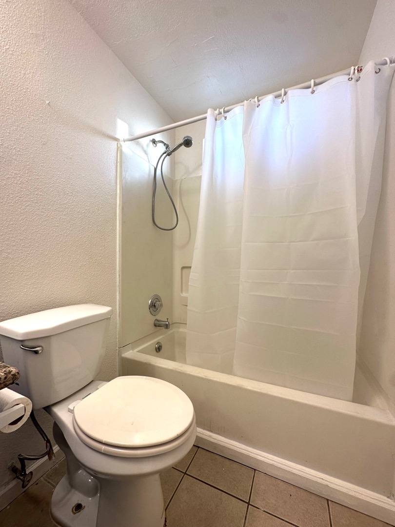 Apartment for rent at 650 Sycamore St #A, Oakland, CA 94612