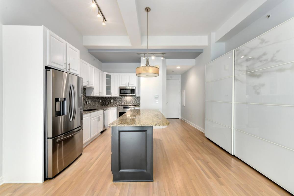 Apartment for rent at 1101 Walnut St #1405, Kansas City, MO 64106