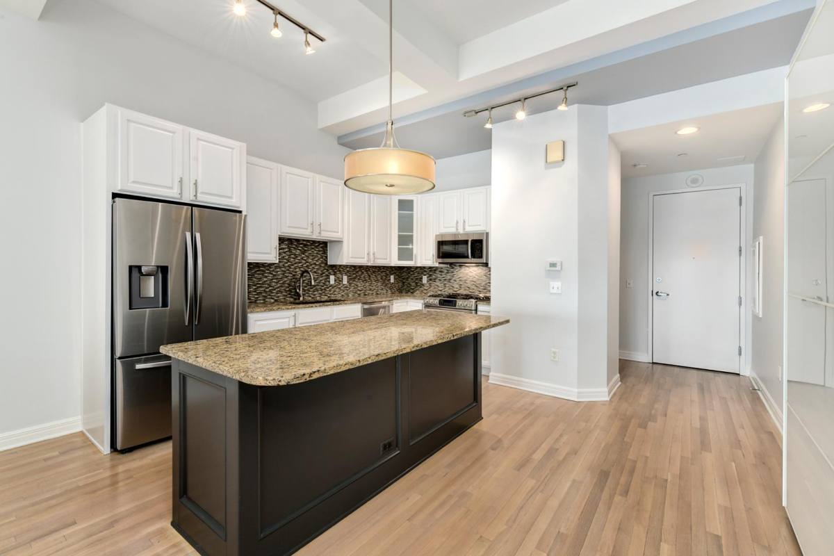 Apartment for rent at 1101 Walnut St #1405, Kansas City, MO 64106