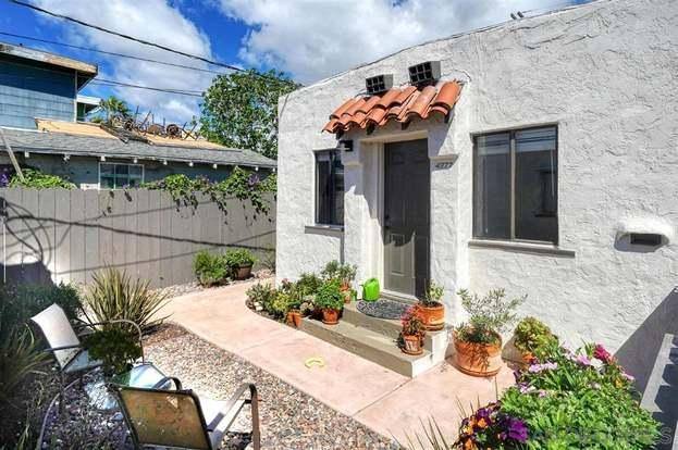 Apartment for rent at 4379 33rd St, San Diego, CA 92104