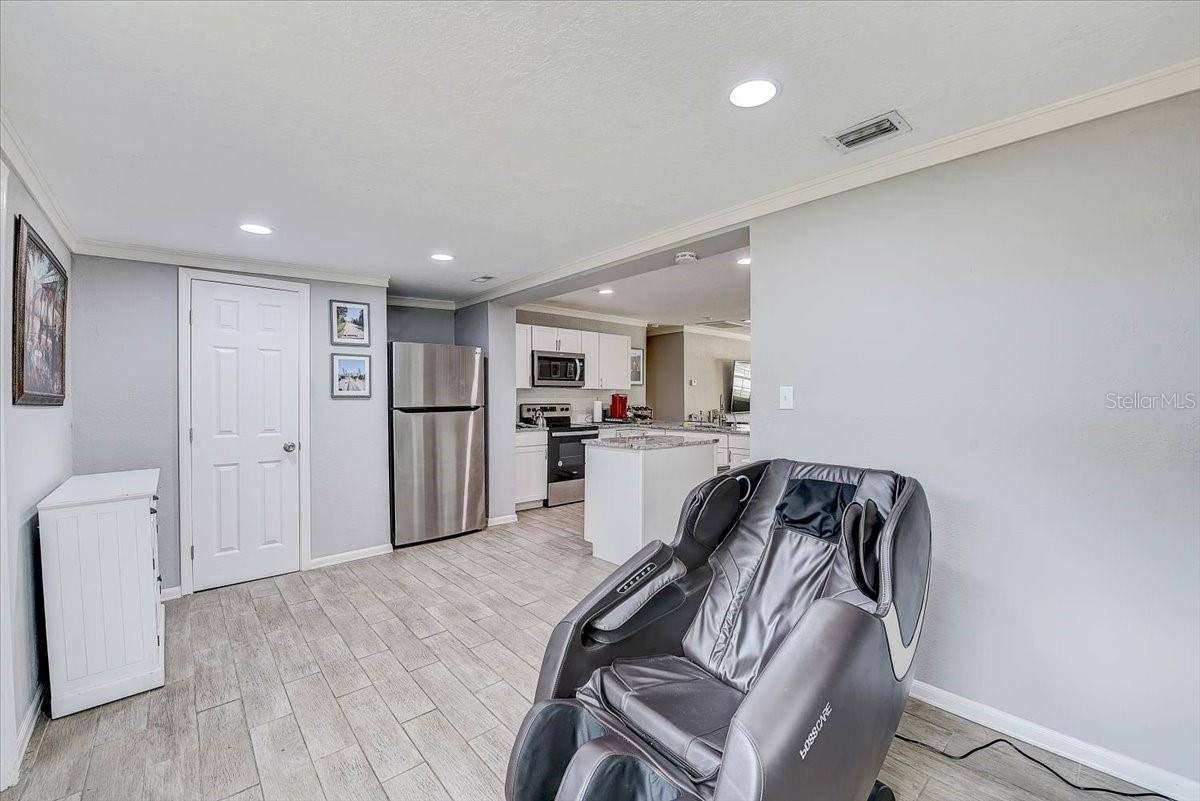 Apartment for rent at 7304 38th Ave N, Saint Petersburg, FL 33710