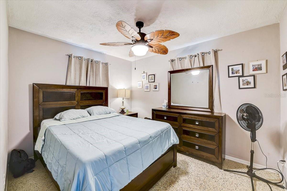 Apartment for rent at 7304 38th Ave N, Saint Petersburg, FL 33710