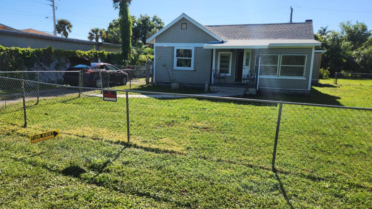 House for rent at 453 Solana St #453, Punta Gorda, FL 33950