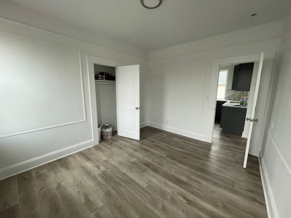 Apartment for rent at 1126 Drake Ave #2R, Roselle, NJ 07203