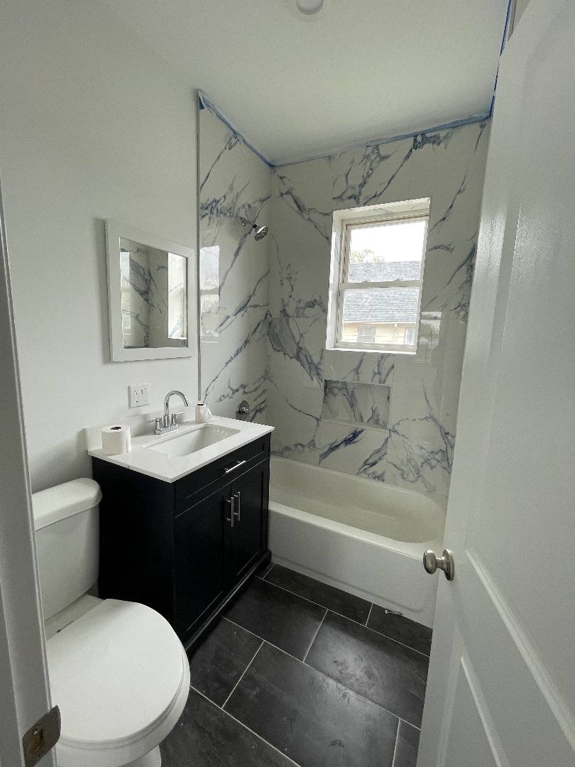 Apartment for rent at 1126 Drake Ave #2R, Roselle, NJ 07203