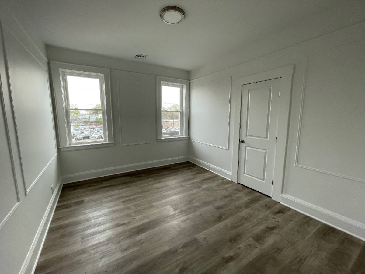 Apartment for rent at 1126 Drake Ave #2R, Roselle, NJ 07203