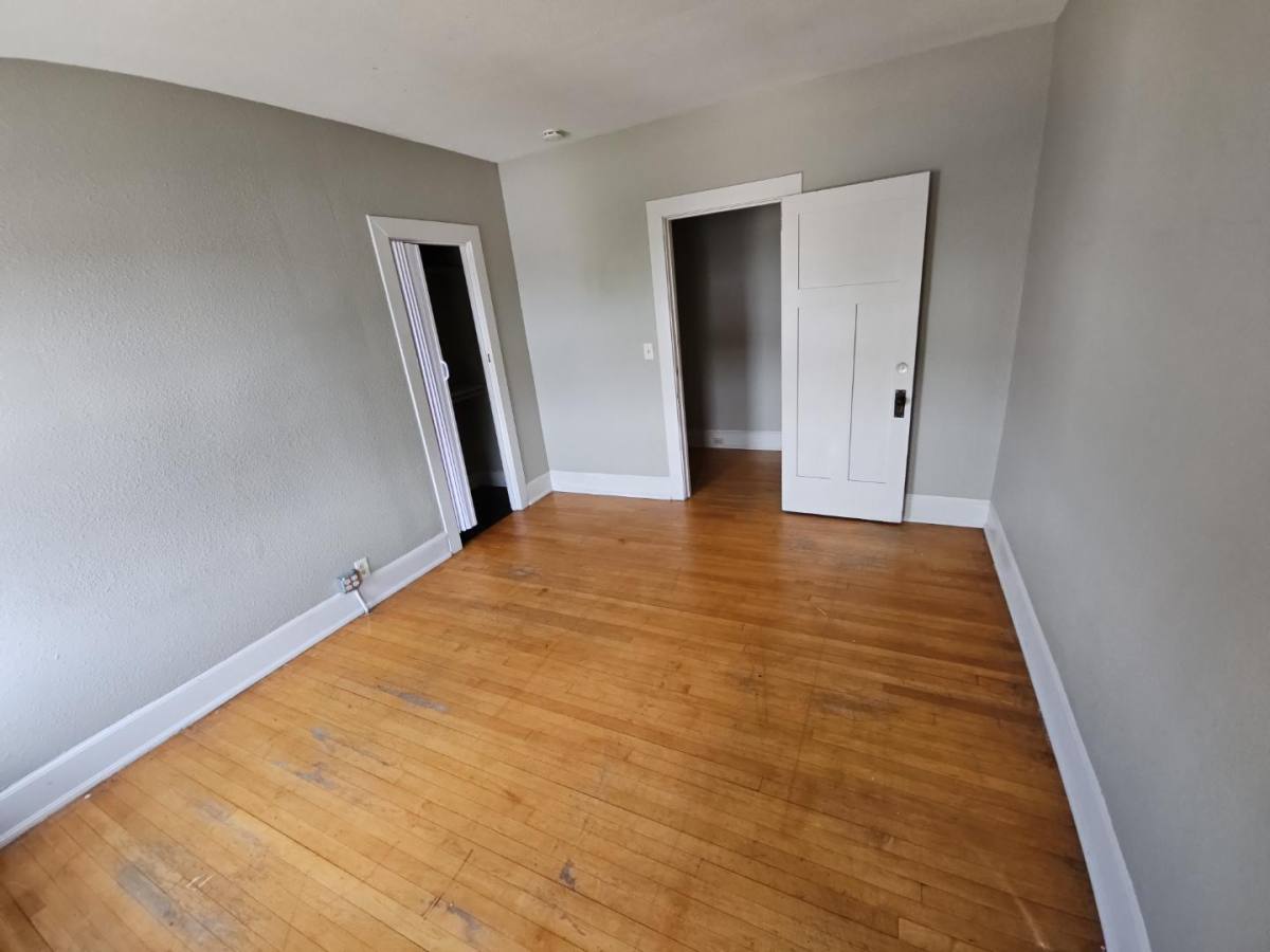 Apartment for rent at 610 Mulberry St #6, Rockford, IL 61103