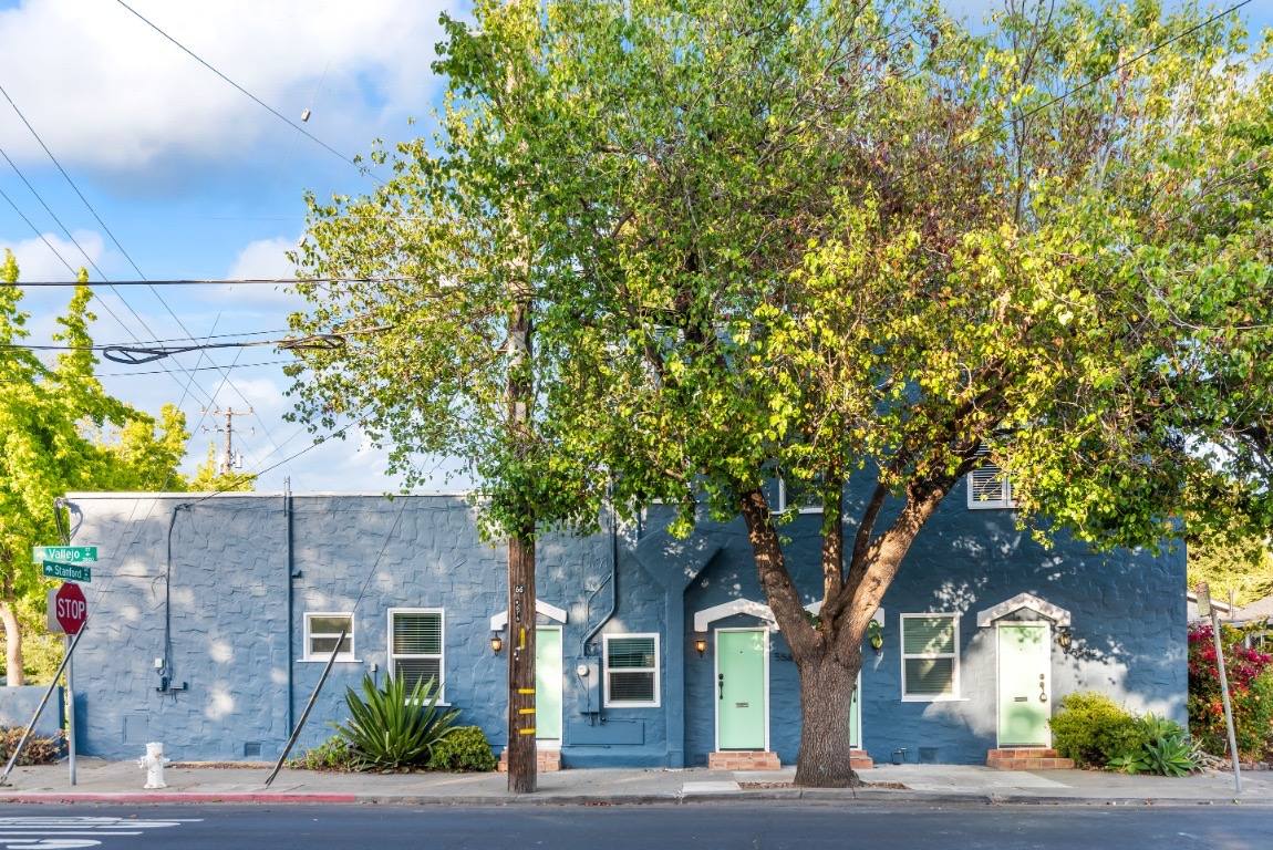 Apartment for rent at 1235 Stanford Ave 5580 Vallejo, Emeryville, CA 94608