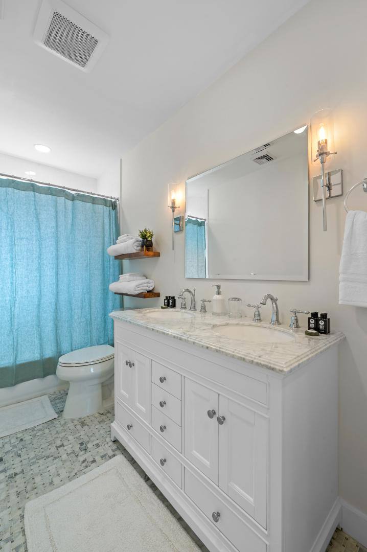 Apartment for rent at 21 Wisteria St #3, Salem, MA 01970