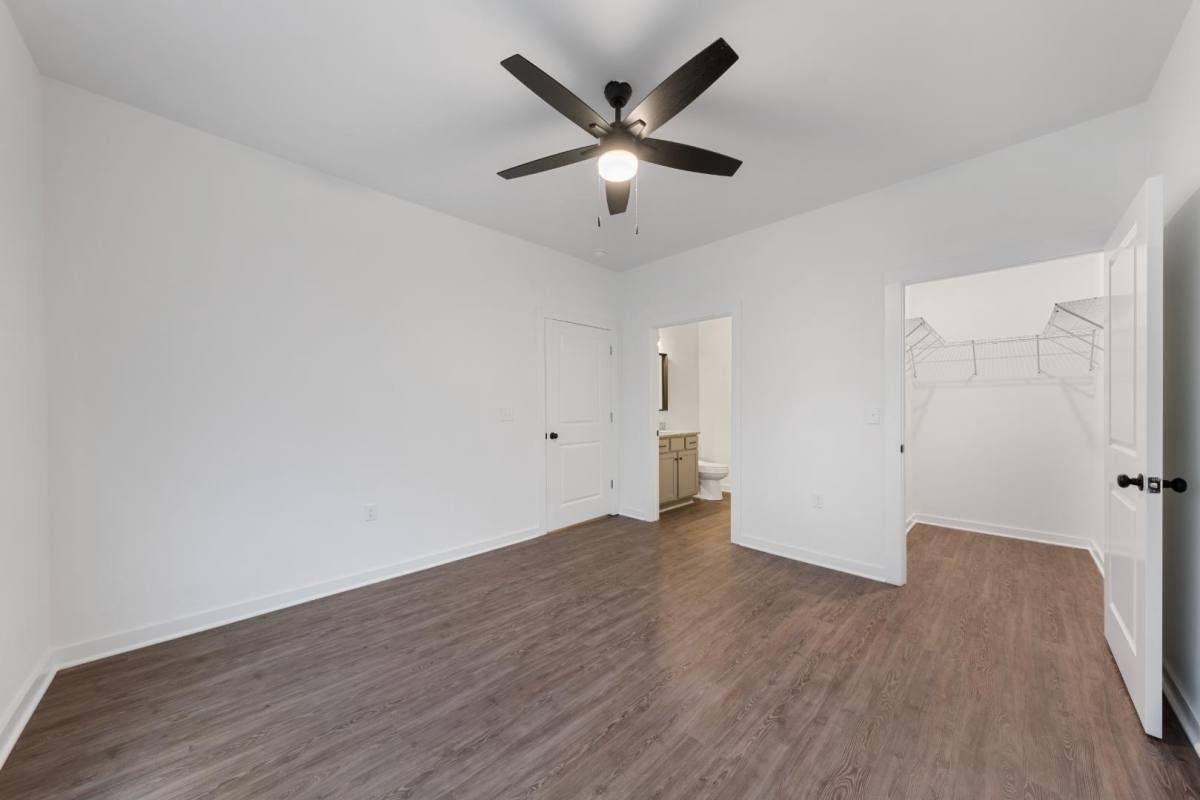 Apartment for rent at 6567 Nashville Rd 1100-1300 #1100, Bowling Green, KY 42101