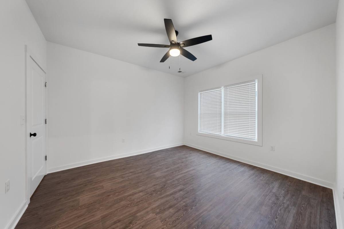Apartment for rent at 6567 Nashville Rd 1100-1300 #1100, Bowling Green, KY 42101