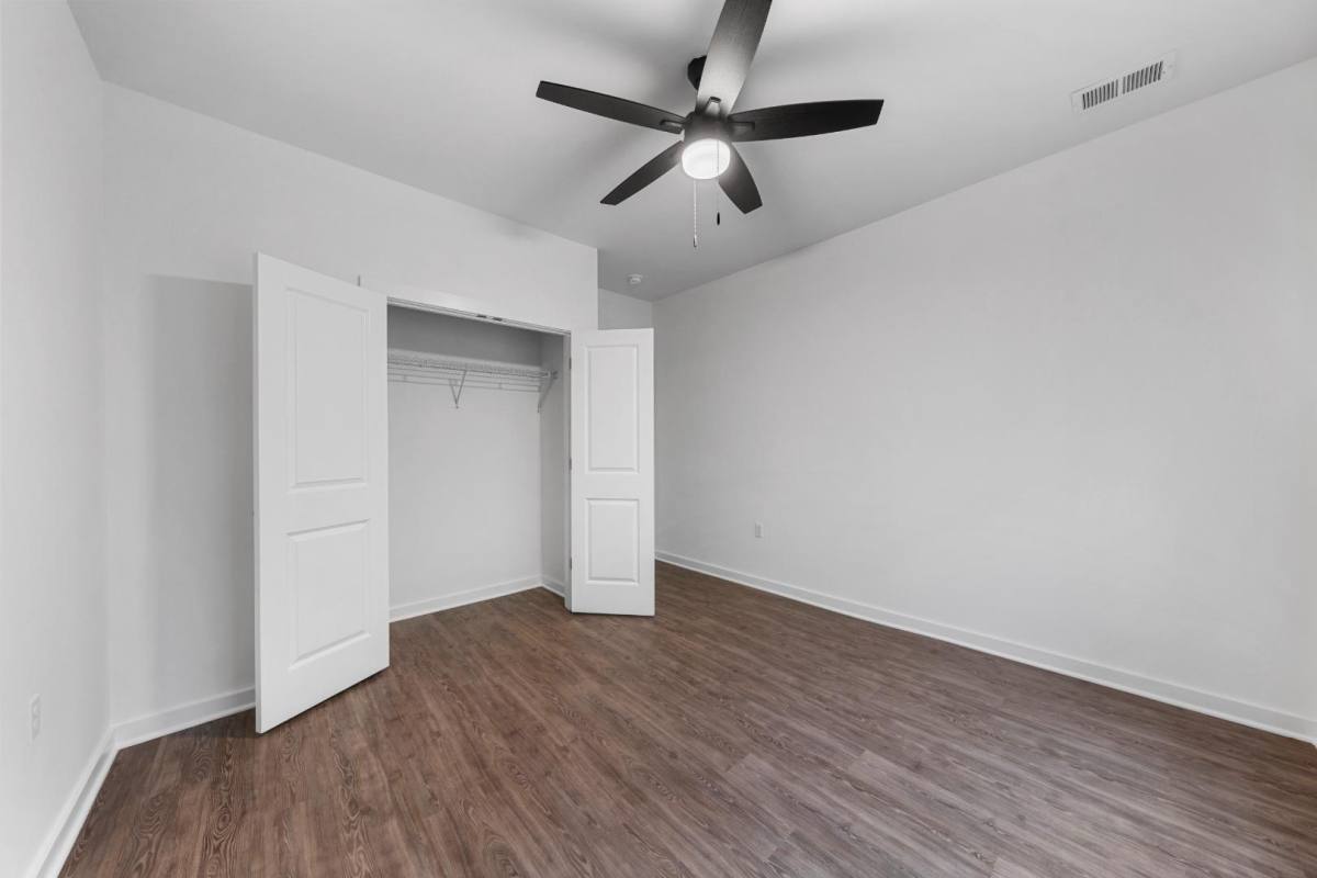 Apartment for rent at 6567 Nashville Rd 1100-1300 #1100, Bowling Green, KY 42101
