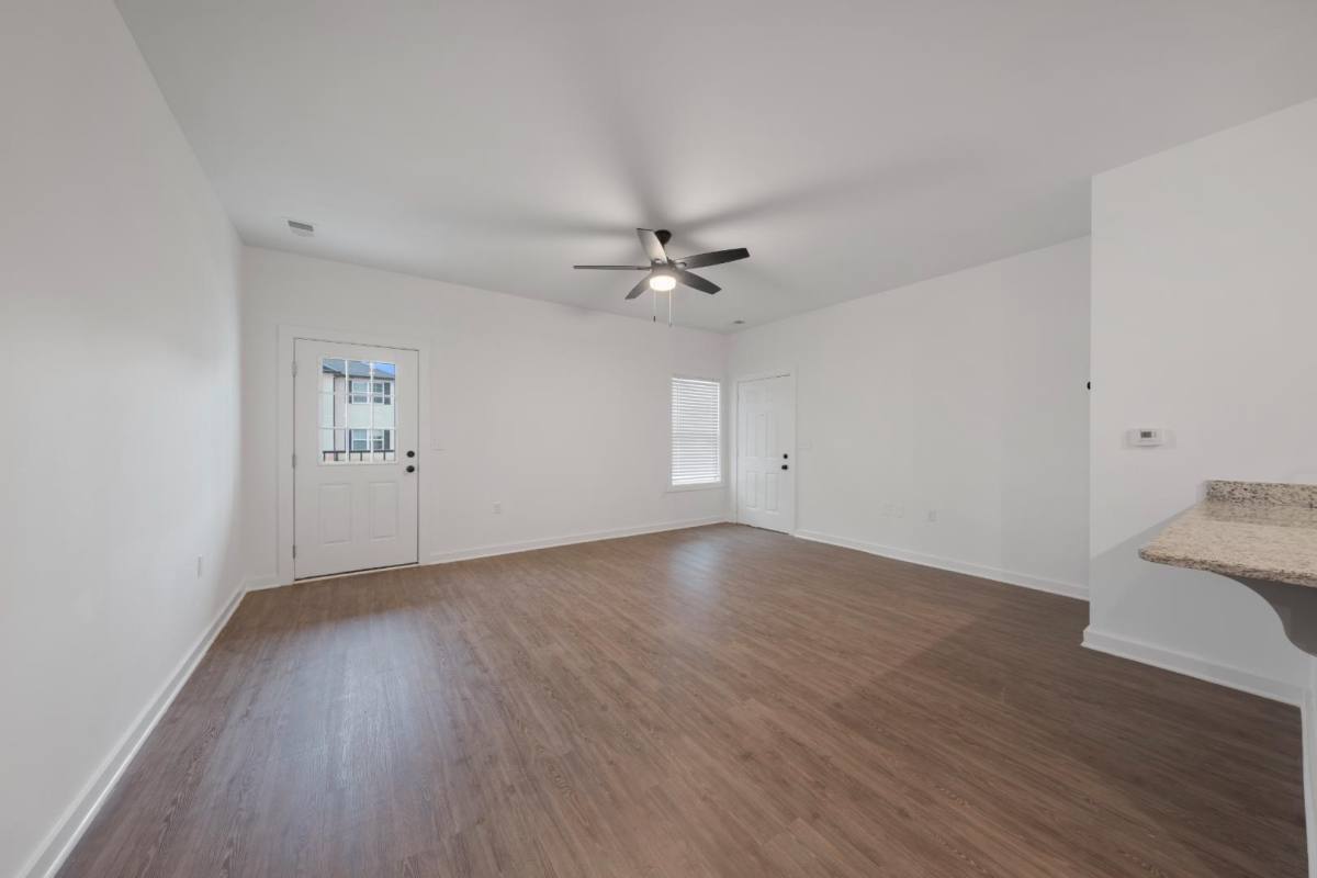 Apartment for rent at 6567 Nashville Rd 1100-1300 #1100, Bowling Green, KY 42101