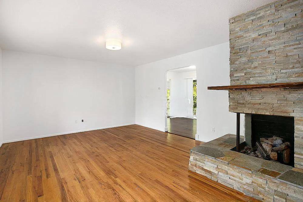 House for rent at 16330 SW Kimball St, Lake Oswego, OR 97035