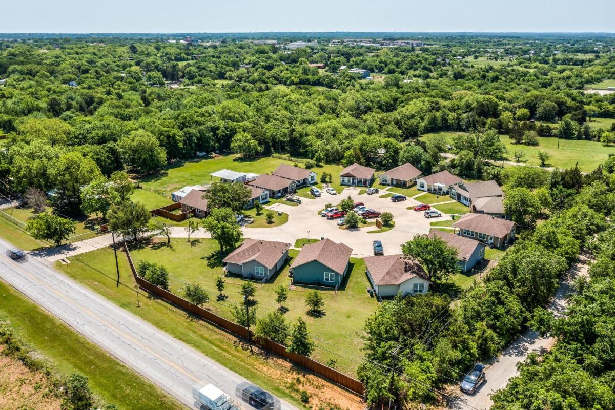 House for rent at 719 Hometown Village Court #719, Burleson, TX 76028