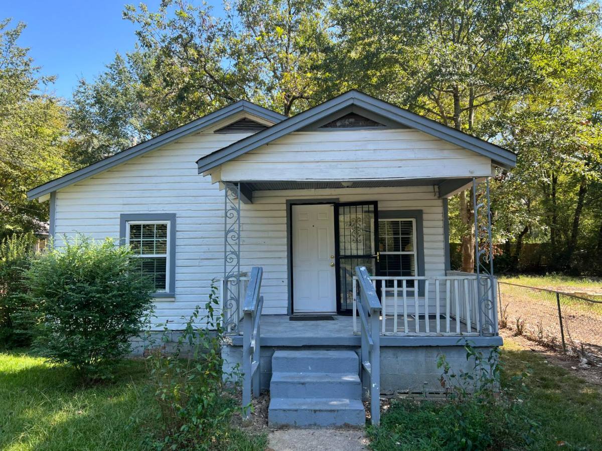 House for rent at 724 N Church St #724, Tupelo, MS 38804