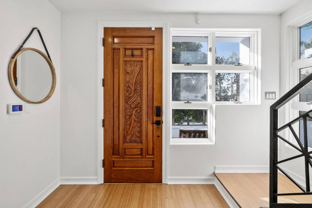 House for rent at 4104 Highland Ave #IMPECCABLE Ocean Vie, Manhattan Beach, CA 90266