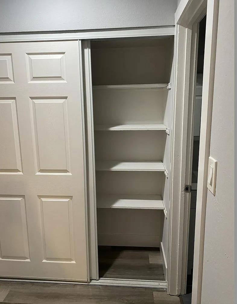 Apartment for rent at 27070-27086 Manon Ave #2B, Hayward, CA 94544