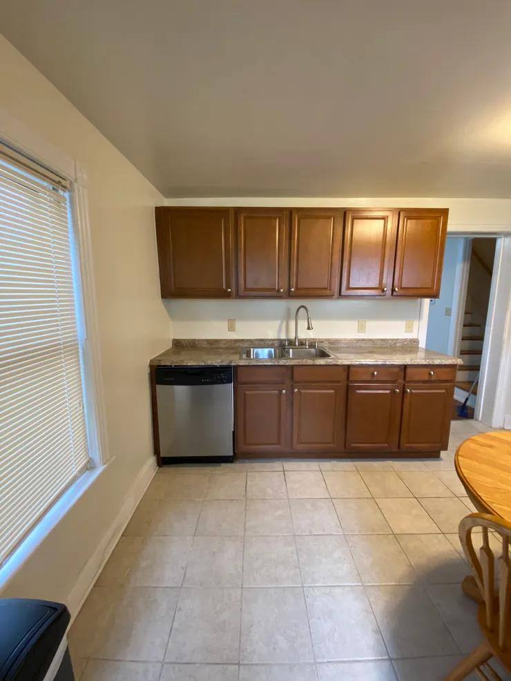 House for rent at 528 Selfridge St #528, Bethlehem, PA 18015