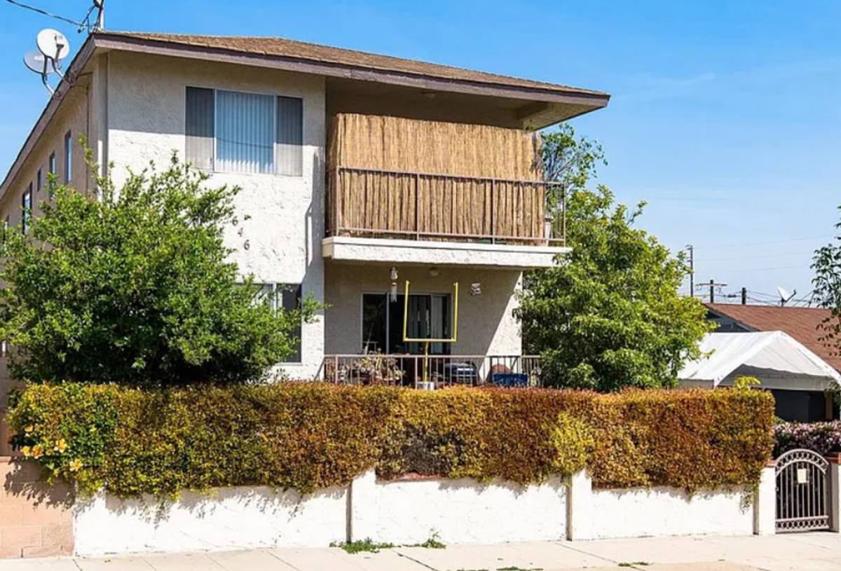 Apartment for rent at 646 W 22nd St, San Pedro, CA 90731