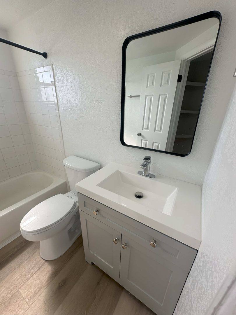 Apartment for rent at 1104 E 140th Ave, Tampa, FL 33613