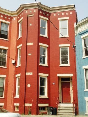 Apartment for rent at 31 Elberon Place, Albany, NY 12203