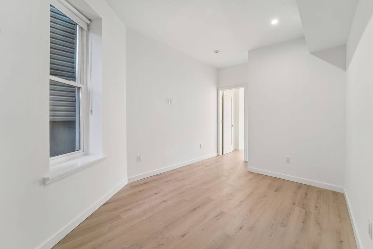 Apartment for rent at 117 Bostwick Ave, Jersey City, NJ 07305