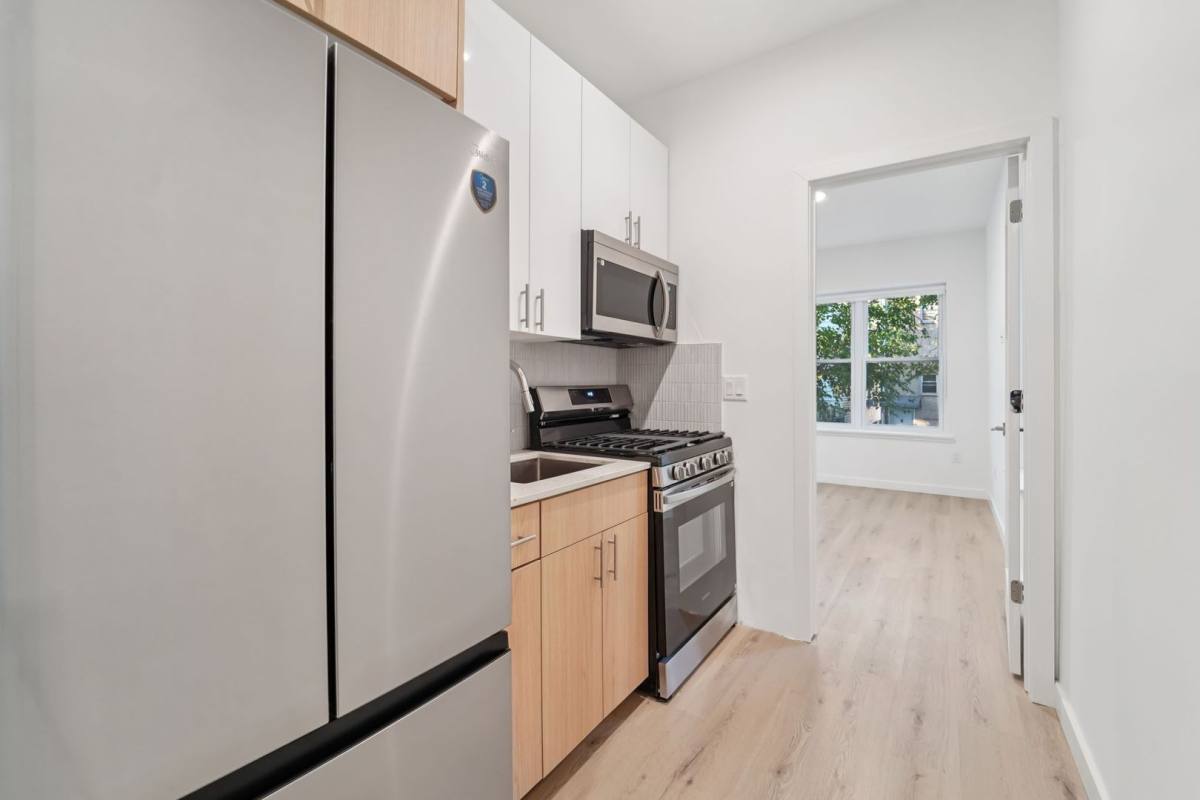 Apartment for rent at 117 Bostwick Ave, Jersey City, NJ 07305