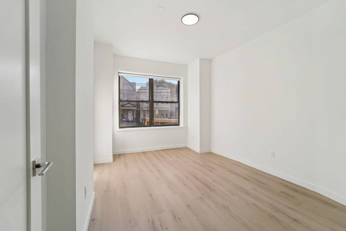 Apartment for rent at 117 Bostwick Ave, Jersey City, NJ 07305