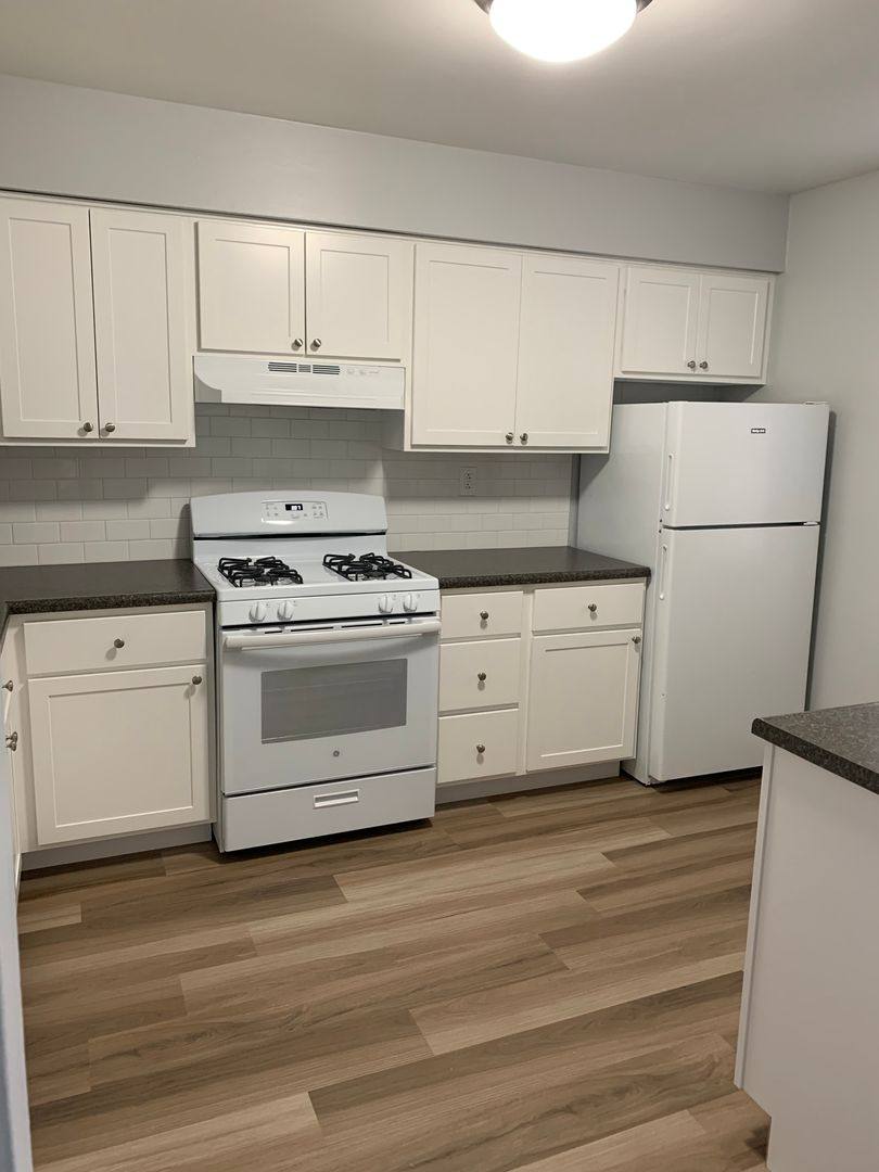 Apartment for rent at 1200 Highfield Crossing Court, Bethel Park, PA 15102
