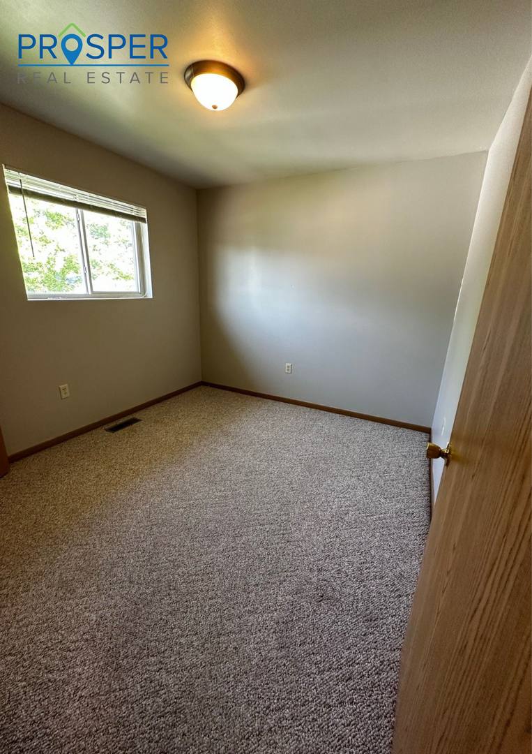 Apartment for rent at 510 Washington St, Eau Claire, WI 54701