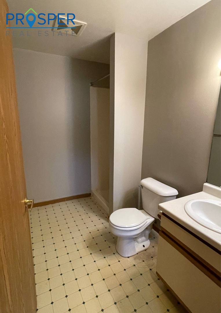 Apartment for rent at 510 Washington St, Eau Claire, WI 54701
