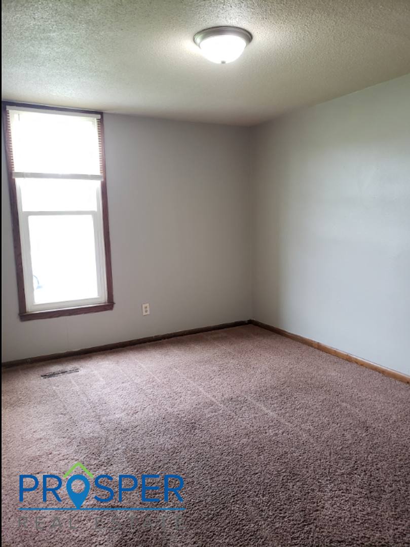 Apartment for rent at 1020 Fifth Ave, Eau Claire, WI 54703
