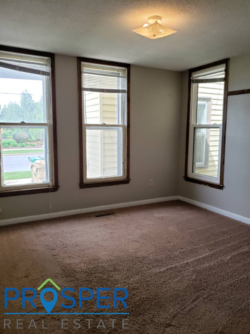 Apartment for rent at 1020 Fifth Ave, Eau Claire, WI 54703