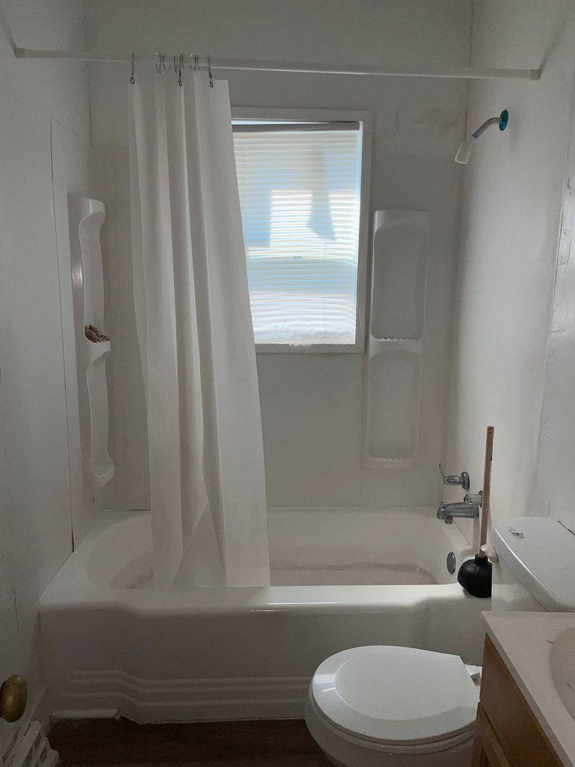 Apartment for rent at 2918-A & B Archdale Rd, High Point, NC 27263