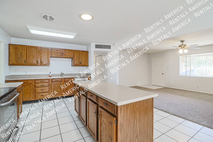 House for rent at 1314 N 70th St, Scottsdale, AZ 85257