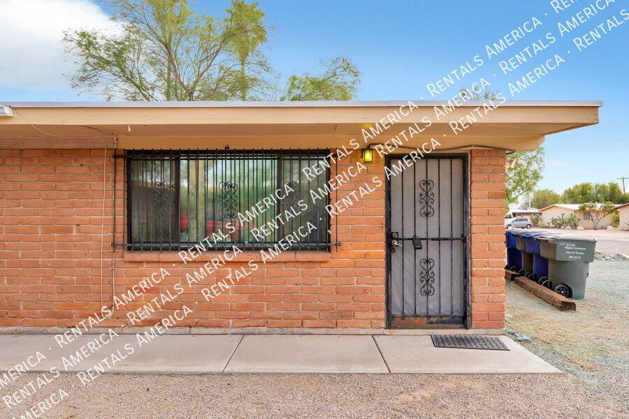 Townhouse for rent at 803 E Holaway Dr, Tucson, AZ 85719