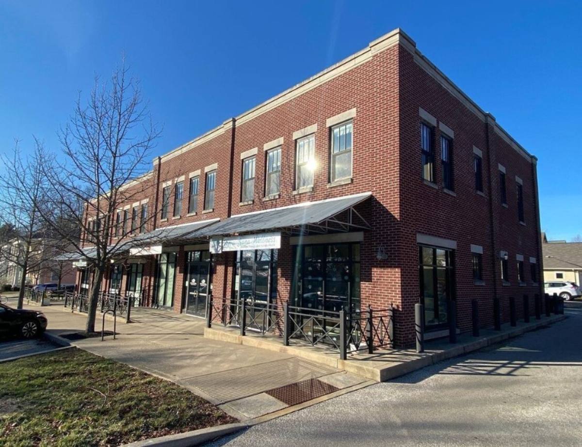 Apartment for rent at 509 E Hillside Dr, Bloomington, IN 47401