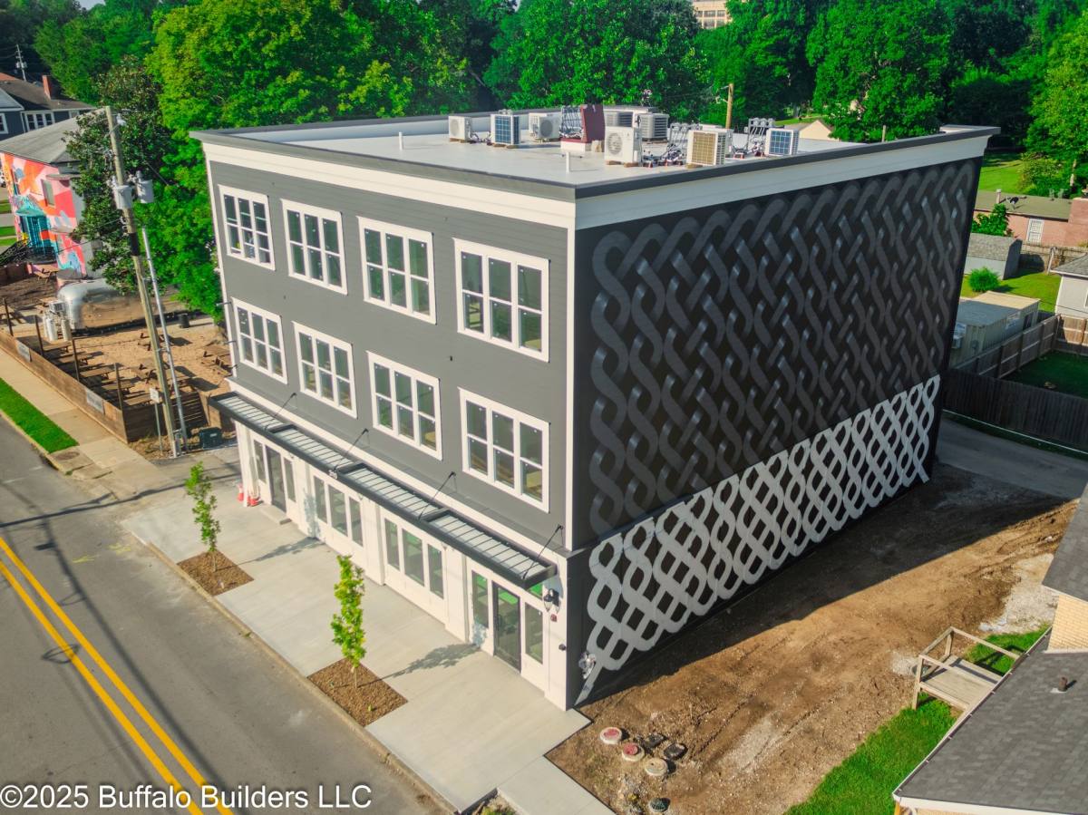 Apartment for rent at 310 Holcomb St, Springdale, AR 72764