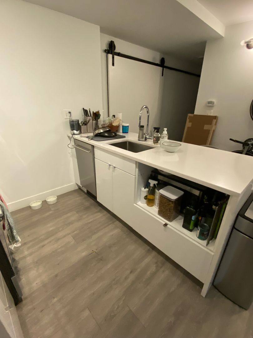 Apartment for rent at 1881 3rd St NW, Washington, DC 20001